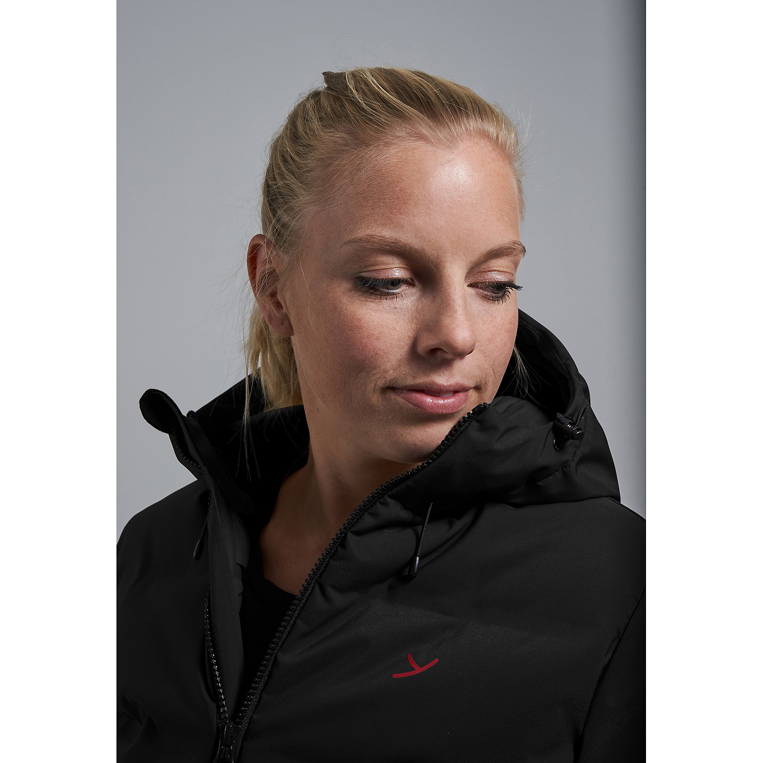 Damen Y by Nordisk Schwarz