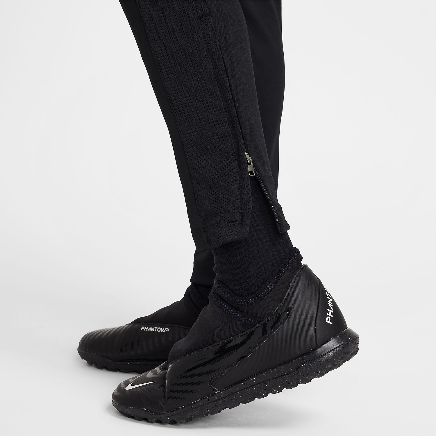 Kinder Nike Schwarz K NK DF ACD25 PANT KPZ -PD 010 XS Sporthose