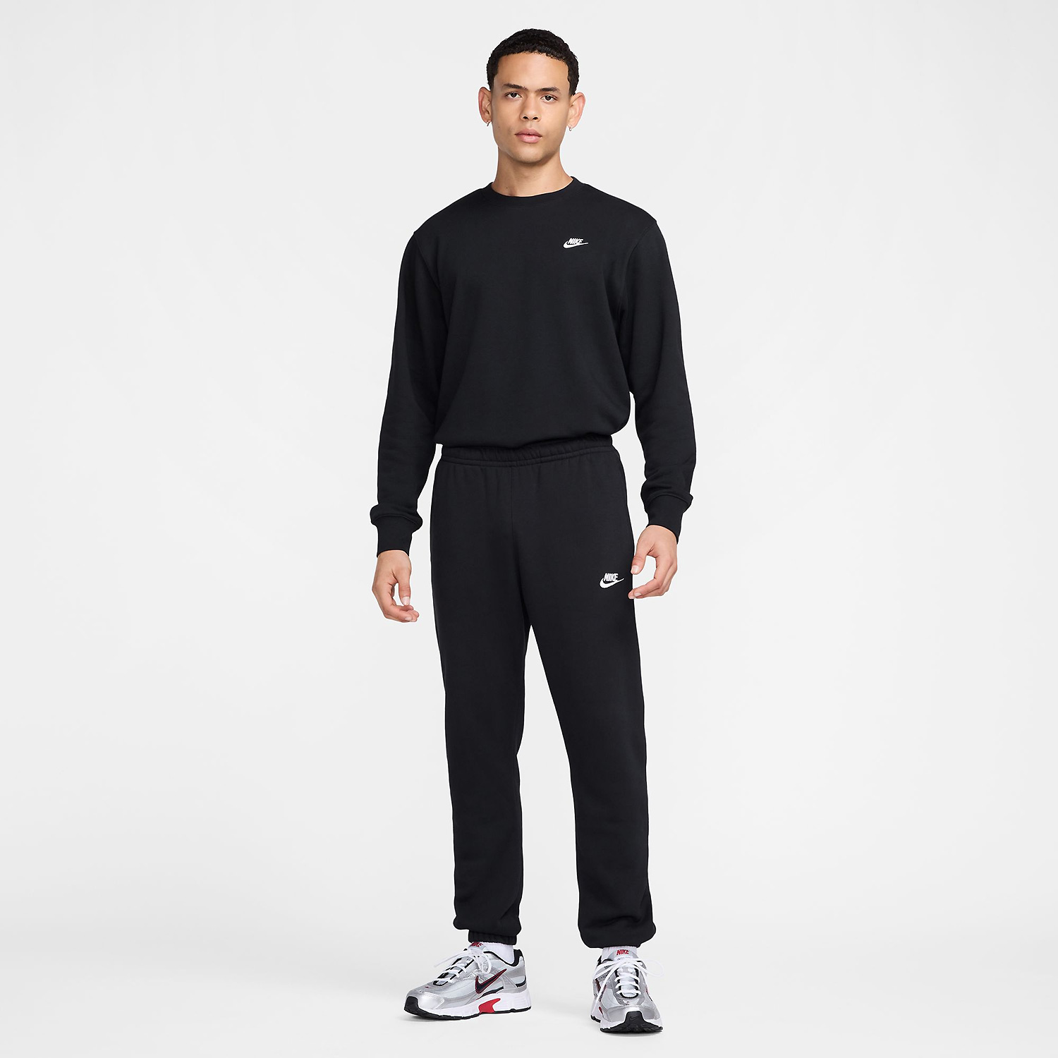 Herren Nike Schwarz M NK CLUB FT CREW 010 L Shirt