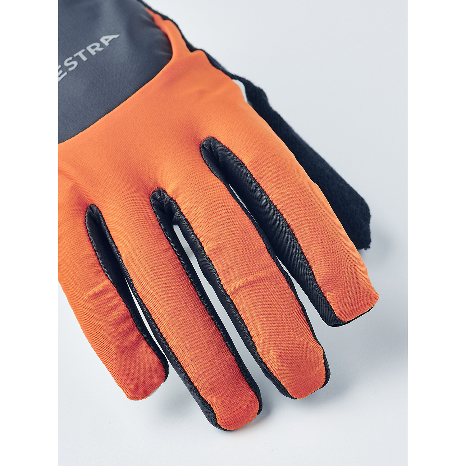 Unisex Hestra Grau