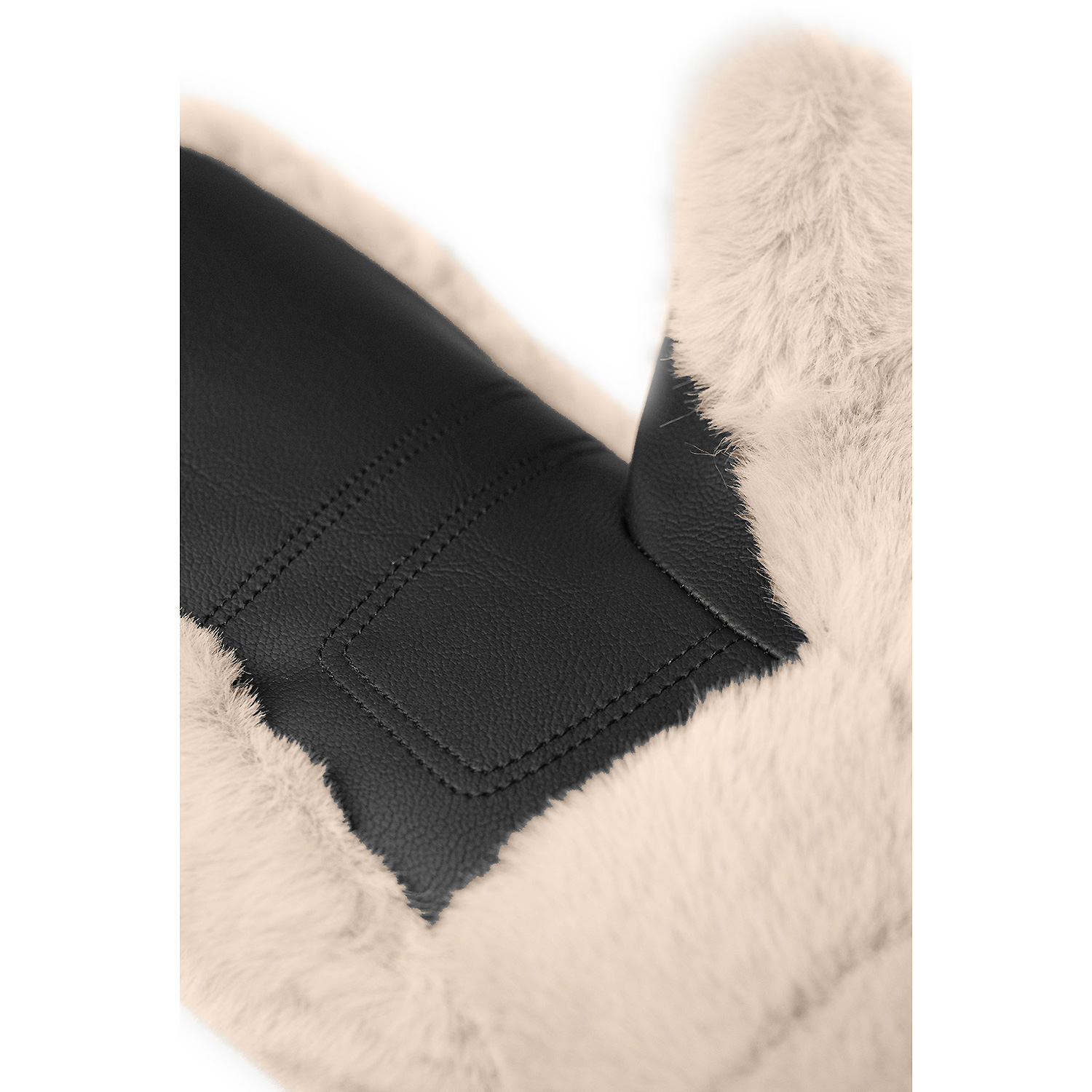 Damen Reusch Sand